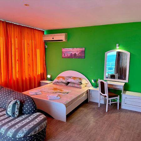Villa Jackie Златни пясъци Екстериор снимка