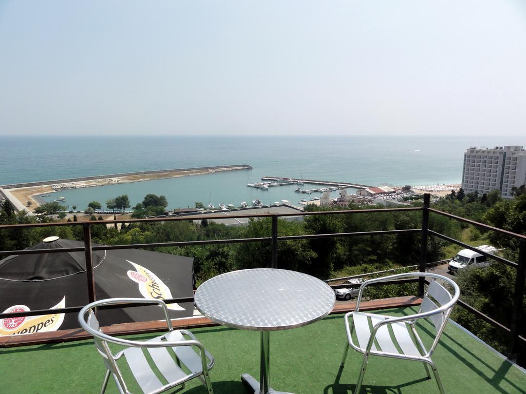 Villa Jackie Златни пясъци Екстериор снимка